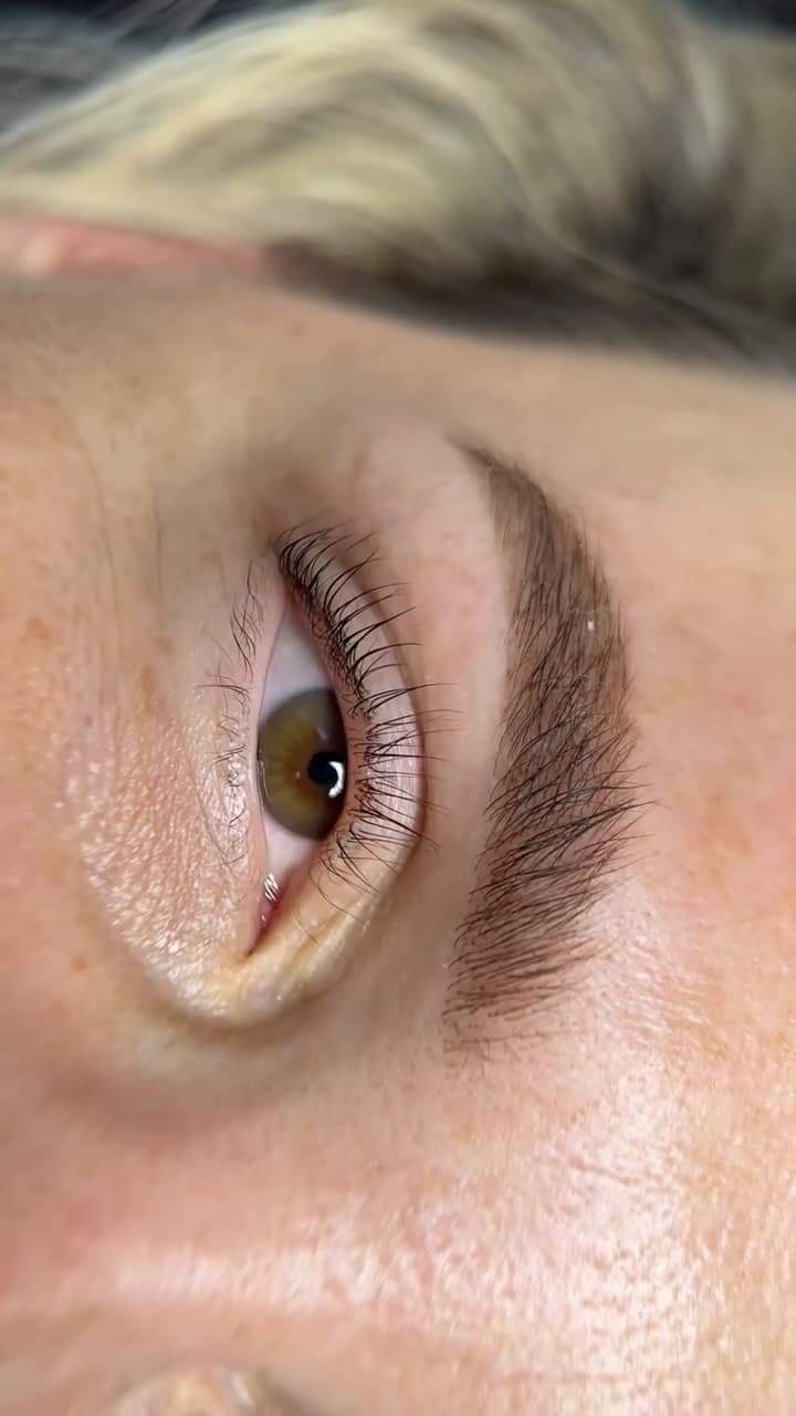 Ukázka lash liftingu v Goldie Lashes