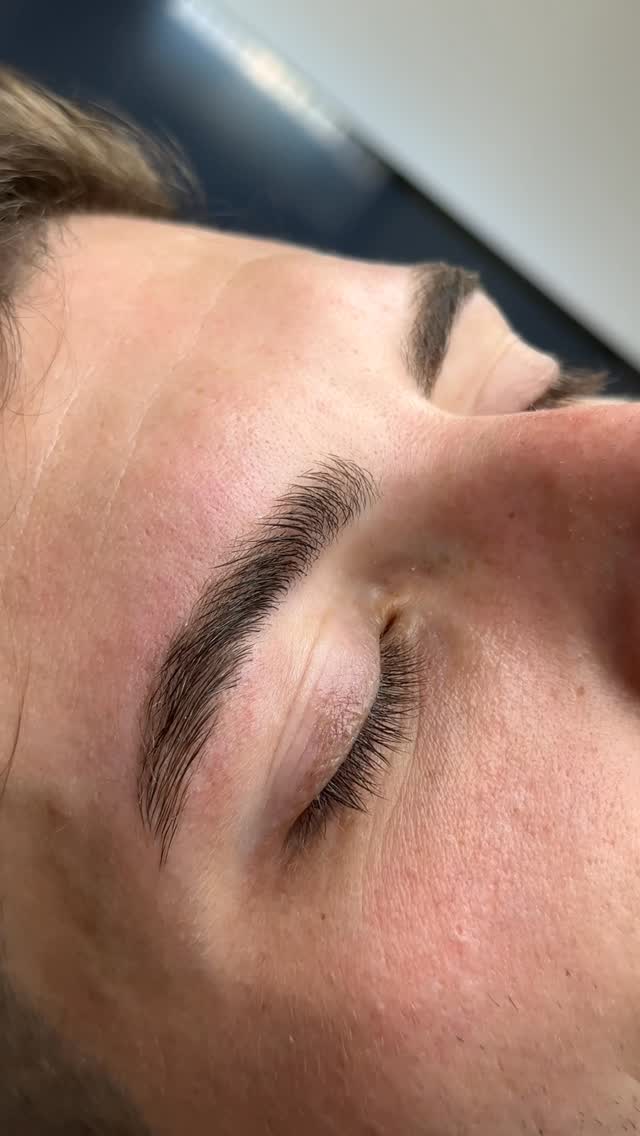 Ukázka lash liftingu v Goldie Lashes